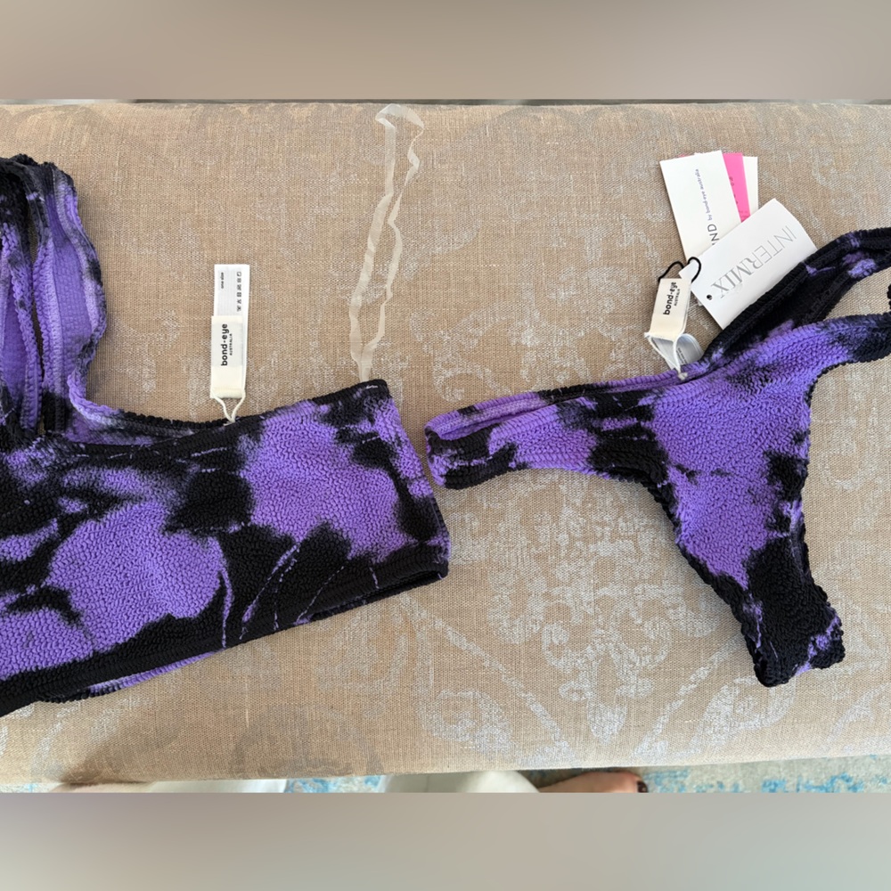 Bond-eye Vibrant Purple and Black Bikini Top